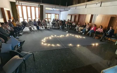 Inicio de la catequesis de padres y madres de alumnos de primera comunión del colegio La Salle Palma